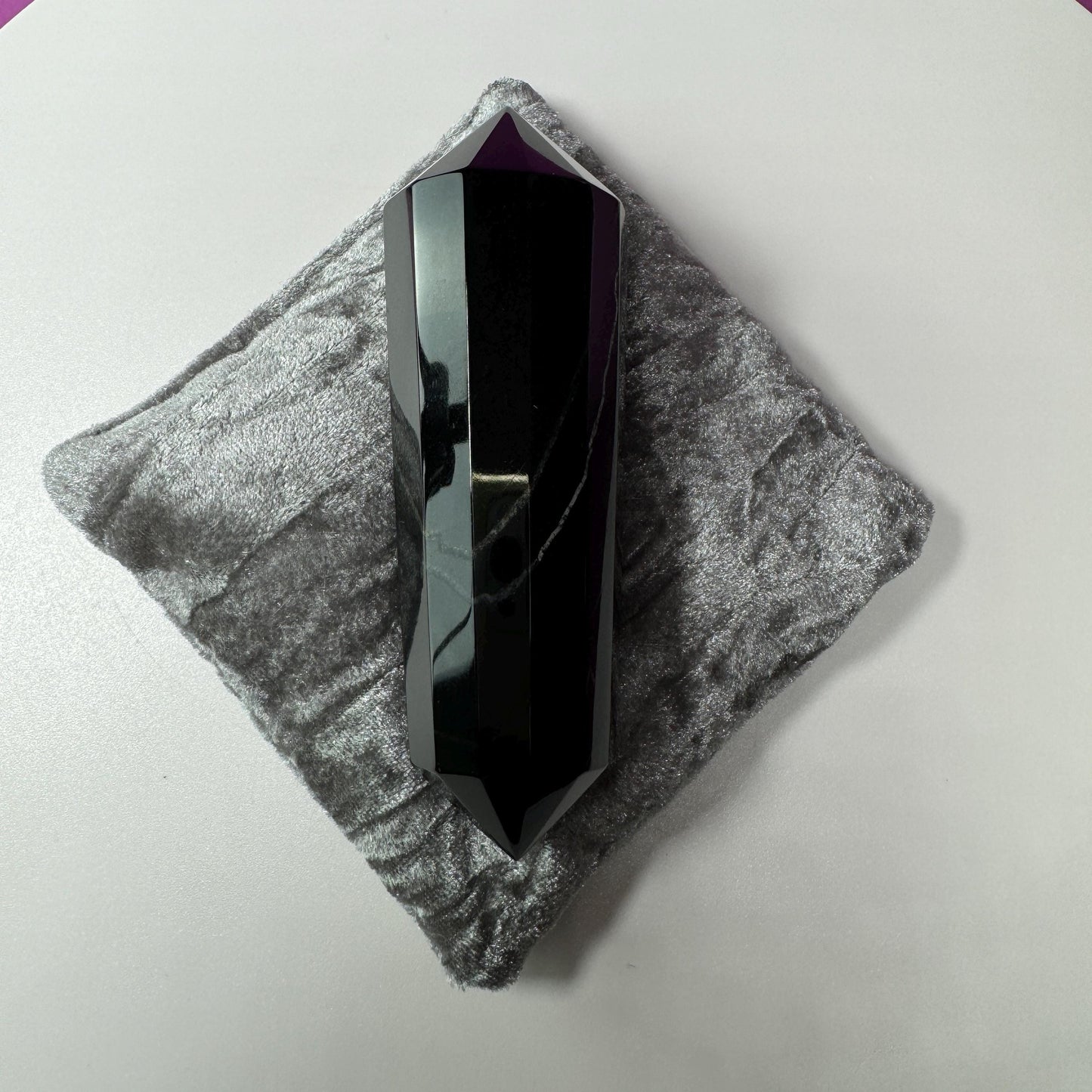 Black Nephrite Jade Vogel and Silver Velvet Crystal Pillow (Western Australia)