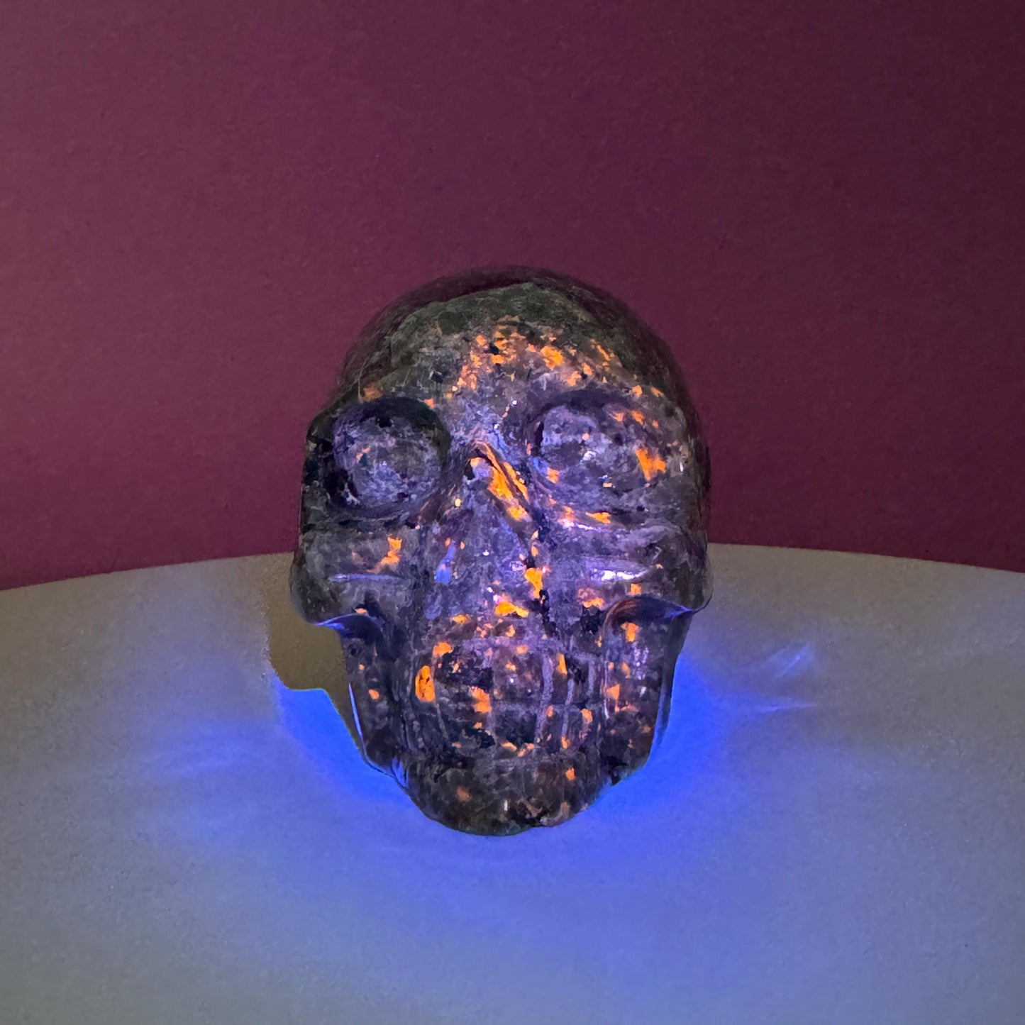 Yooperlite Skull, UV Reactive