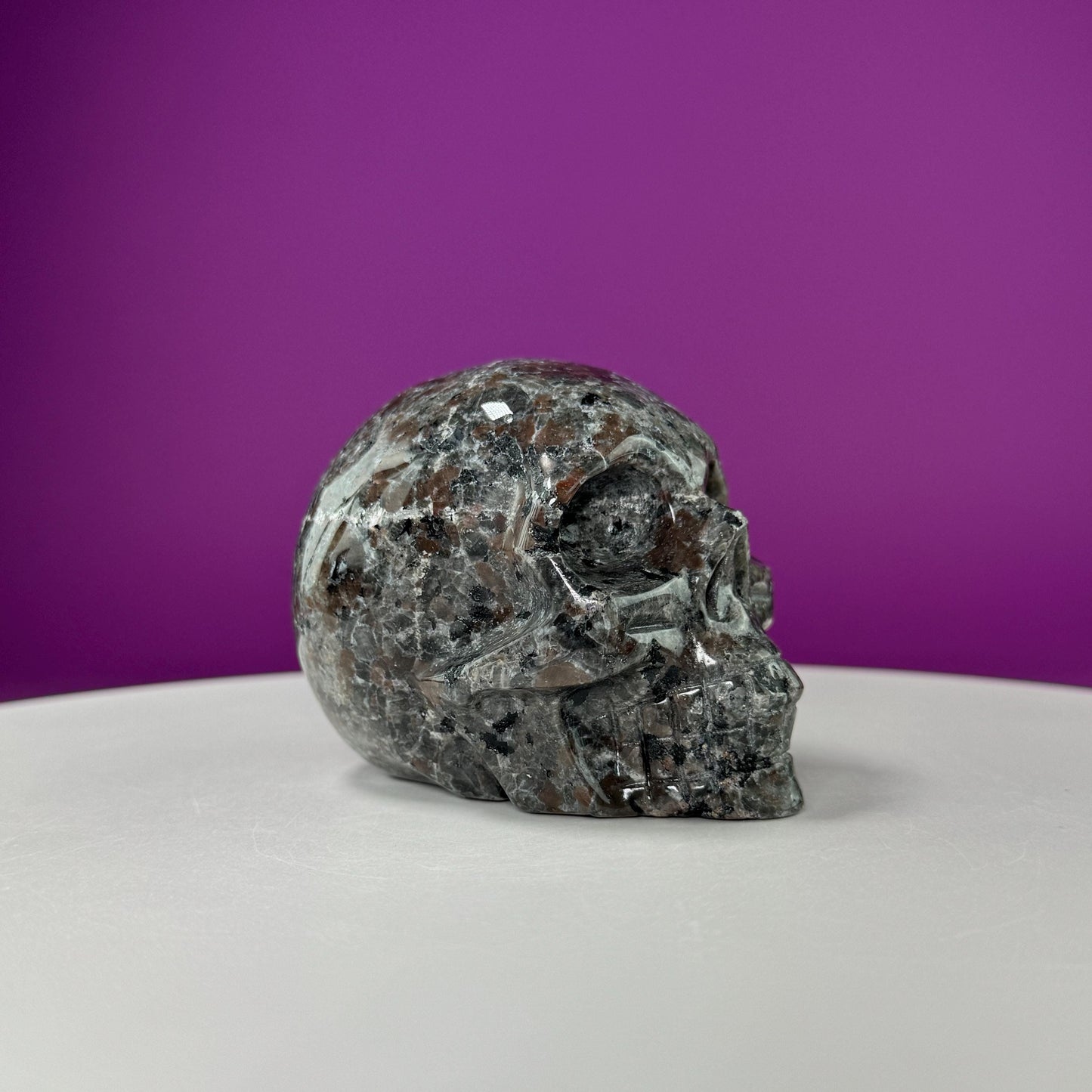 Yooperlite Skull, UV Reactive