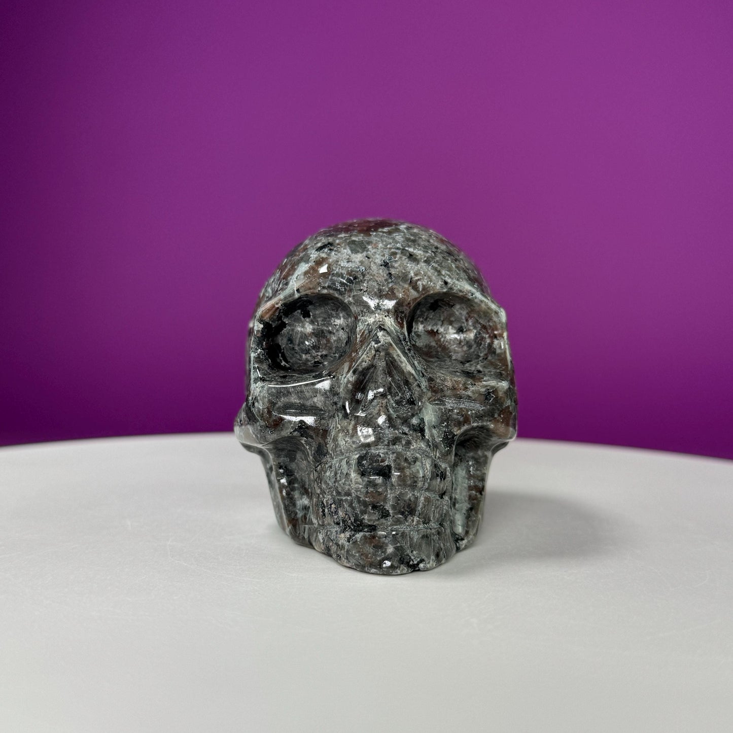 Yooperlite Skull, UV Reactive