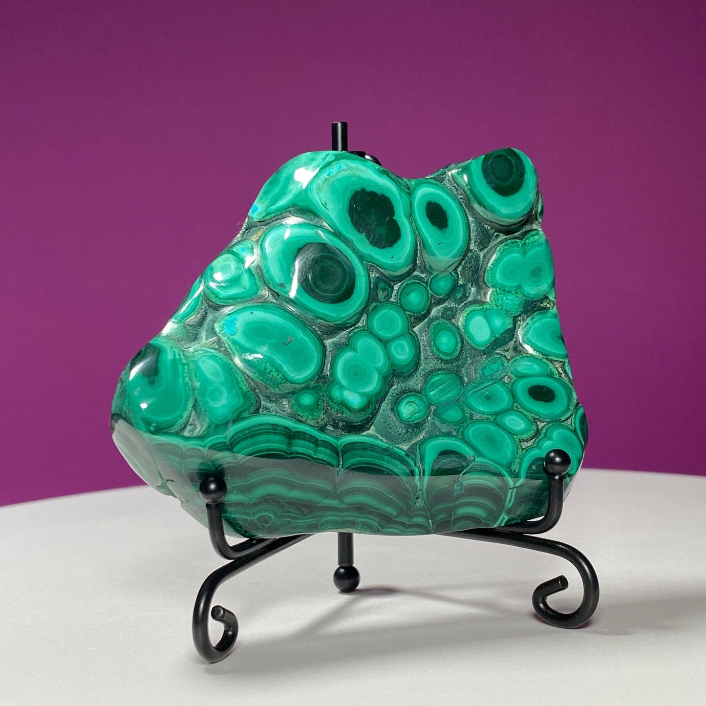 Malachite Free Form (Includes Black Metal Stand)